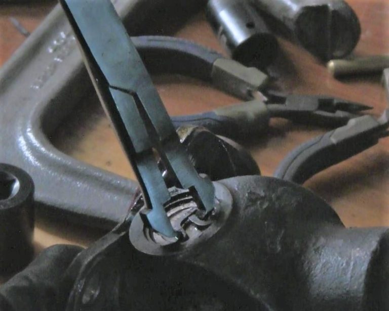 How to Replace a Universal Joint on Your Drive Shaft Extreme DIY