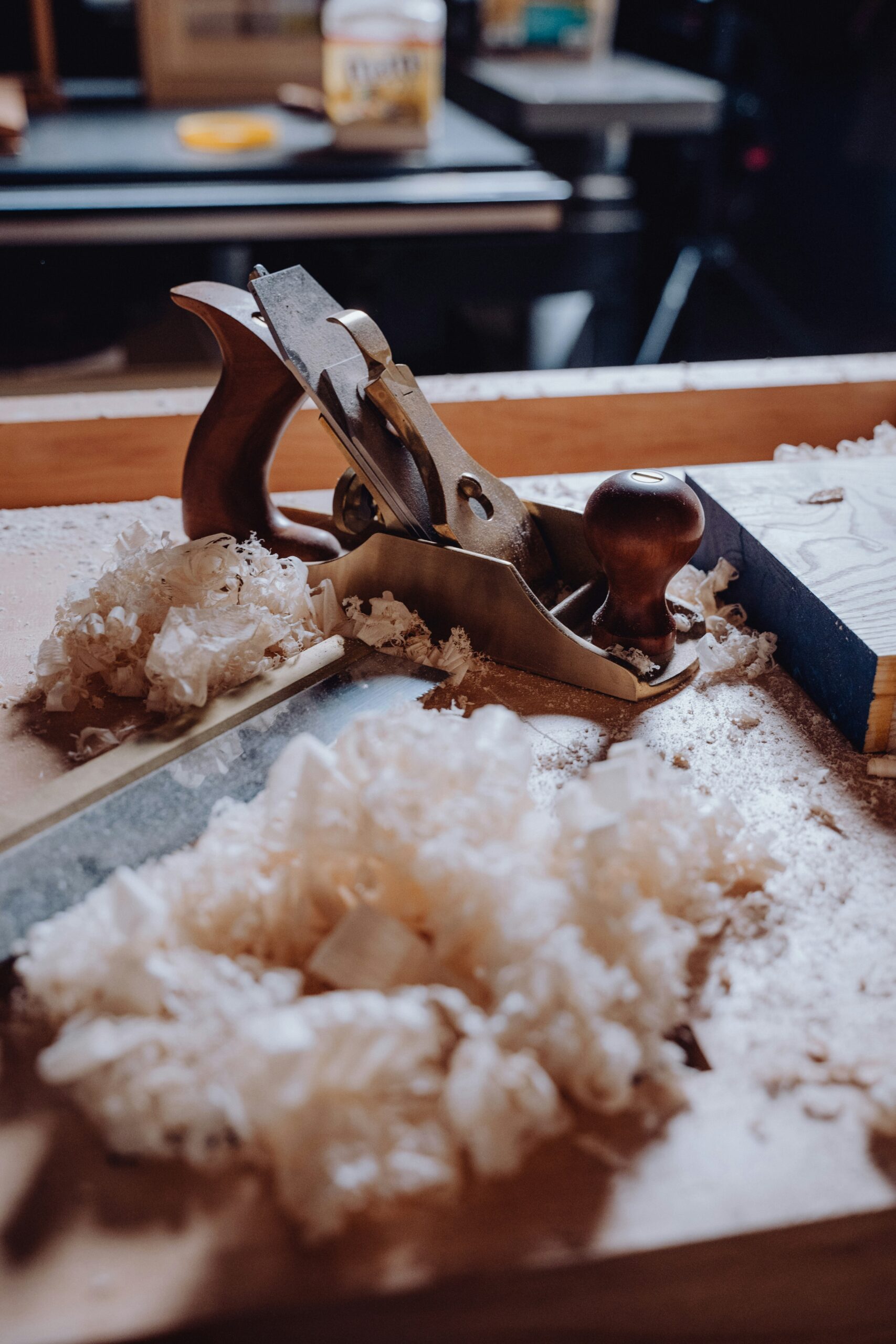 The Complete Guide to Hand Tools